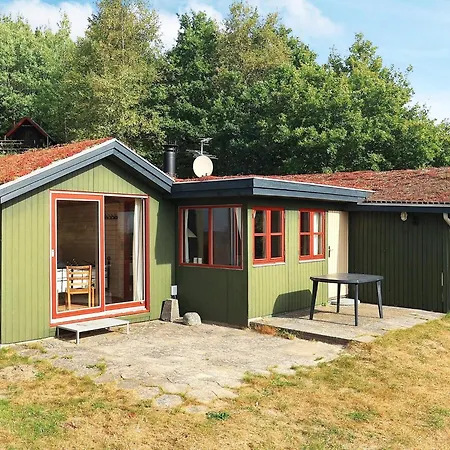 6 Person In Spottrup-by Traum